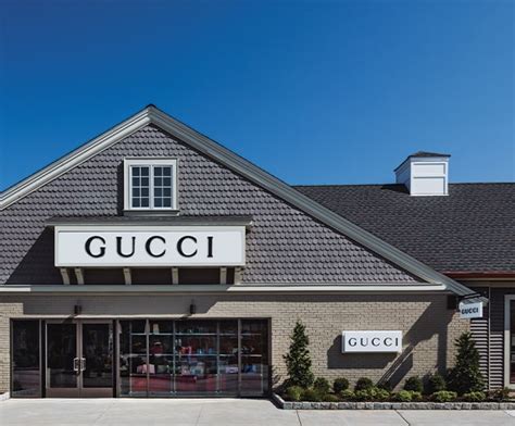 woodbury outlet gucci store.